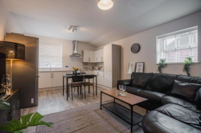 Newly Refurbished Sylish Hull 3 Bed Apartment